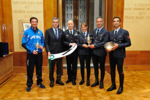 EQUITAZIONE: IL CAPO DI SMA E IL PRESIDENTE FISE INCONTRANO I PROTAGONISTI DEL 86° CSIO DI ROMA PIAZZA DI SIENA MASTER D'INZEO. - Aeronautica Militare