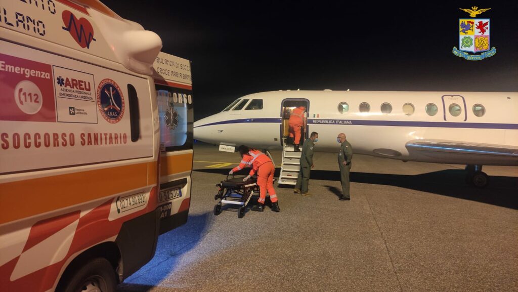 VOLO EMERGENZA: DA REGGIO CALABRIA A MILANO PER DONNA IN IMMINENTE PERICOLO DI VITA - Aeronautica Militare