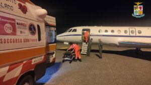 VOLO EMERGENZA: DA REGGIO CALABRIA A MILANO PER DONNA IN IMMINENTE PERICOLO DI VITA - Aeronautica Militare