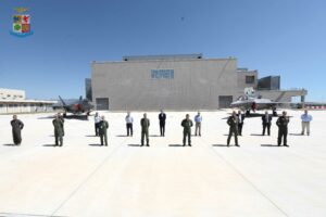 F-35, 32° STORMO AMENDOLA: PER LA PRIMA VOLTA IN ITALIA L'F-35 USERS GROUP WORKING GROUP (UGWG) MEETING - Aeronautica Militare