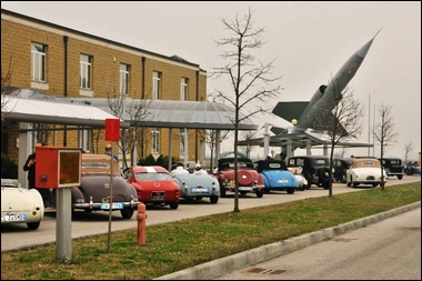 Auto-storiche-e-velivolo-storico