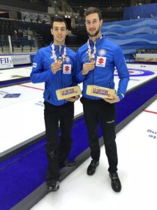 STORICO BRONZO PER L'ITALIA DEL CURLING AI CAMPIONATI EUROPEI - Aeronautica Militare