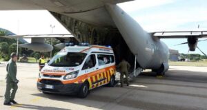 foto medaglie ambulanza e aereo