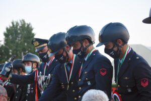 SPORT: L'AM CONQUISTA L'ORO PER L'EQUITAZIONE AI CAMPIONATI ASSOLUTI INTERFORZE DI SALTO OSTACOLI