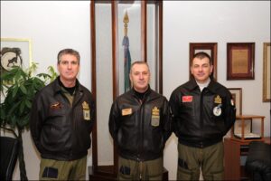 Col-Pierobon-Gen-Nordio-Col-Lunardi-al-termine-della-visita-conoscitiva