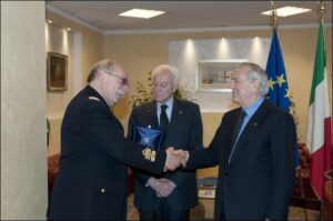 4ª COMMISSIONE DIFESA DEL SENATO IN VISITA AL CSA - Aeronautica Militare