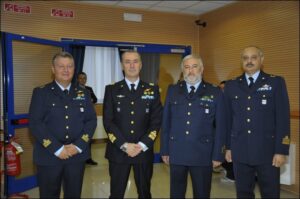 Comandanti uscente e subentrante con il Col Nicolella e con il Gen Nordio