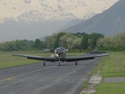 aereo al decollo