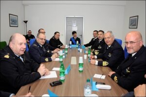VISITA AL CENTRO SELEZIONE DELLA MARINA - Aeronautica Militare