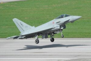 aereo al decollo