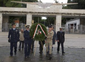 A CASERTA LA CERIMONIA IN RICORDO DEI CADUTI - Aeronautica Militare