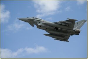 aereo militare in volo