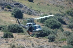 SOCCORSO IN MONTAGNA CON AB 212 DI DECIMOMANNU - Aeronautica Militare