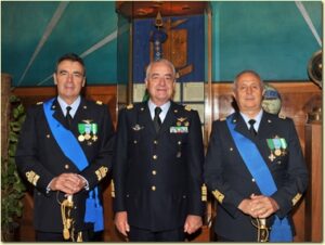 Da sx il Gen Panato il Capo di SMA Gen Bernardis e il Gen Magro