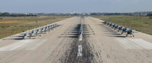 aerei militari su terraferma