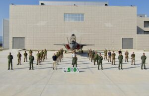 traguardo5000-ore-di-volo_foto-di-gruppo