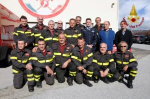 FOTO DI RITO DEL 15 CORSO DOS CON LA COMMISSIONE DI ESAMI
