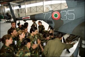 Familiarizzazione-con-lelicottero-TH-500B
