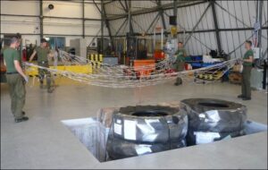 lezione in hangar