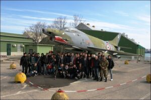 Foto-di-gruppo-durante-la-visita-del-5-Marzo