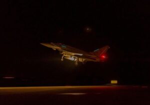 aereo militare in volo