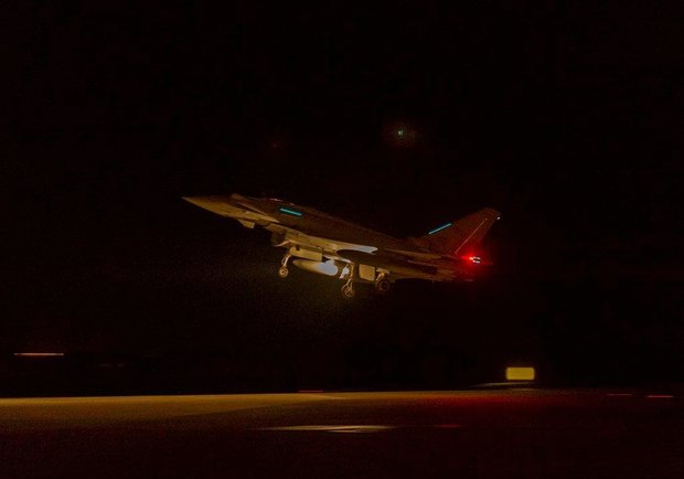 aereo militare in volo
