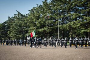 Giuramento-2020-1.-la-bandiera