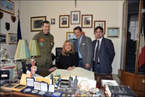I Senatori Contini e Strano dal consigliere comunale di Catania La Rosa firmano albo onore