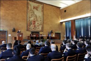 I-corsisti-presso-lAula-Magna-dellISMA