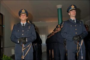 I-neo-marescialli-inquadrati-in-attesa-del-giuramento-