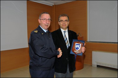 IL-gen.-Ottone-ed-il-Presidente-del-Consiglio-Comunale-Dott.-Colaiacovo