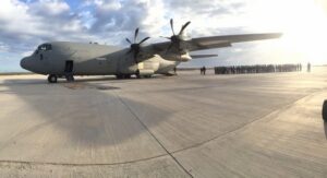 OLTRE 400 I MIGRANTI TRASPORTATI DALL'AERONAUTICA - Aeronautica Militare