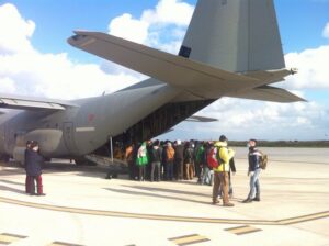EMERGENZA MIGRANTI: CONTINUA L'IMPEGNO DELL'AM - Aeronautica Militare