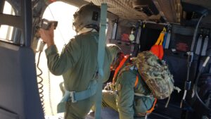 RICERCA E SOCCORSO: ELICOTTERO AERONAUTICA SOCCORRE DONNA COLPITA DA MALORE - Aeronautica