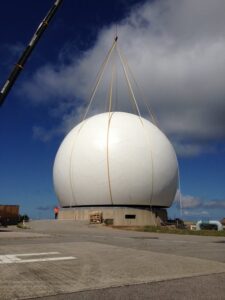 NUOVO “RADOME” PER IL RADAR DEL 21° GR.R.A.M. - Aeronautica Militare