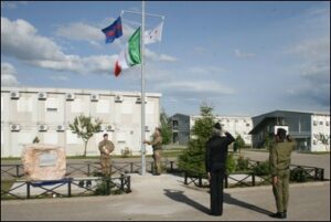DAKOVICA SALUTA 10 ANNI DELL'AEROPORTO AMIKO - Aeronautica Militare