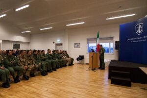 ISLANDA: IL PERSONALE DELLA TASK FORCE AIR CELEBRA IL 94° ANNIVERSARIO DELL'AERONAUTICA MILITARE