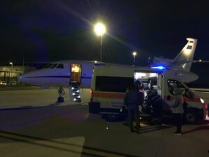 AERONAUTICA MILITARE: TRASPORTO SANITARIO URGENTE PER SALVARE LA VITA DI UN BAMBINO – Italiavola & Travel