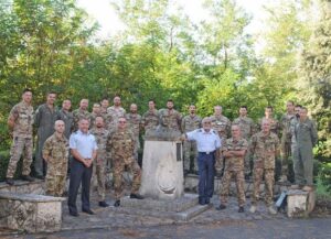 Il 7 RSMA con il Gen LAMANNA Comte della Scuola di Aerocooperazione