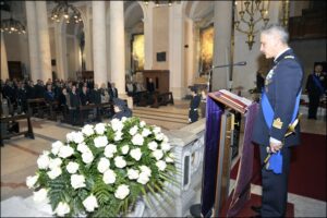 Il-Col-Nazzi-legge-la-Preghiera-dell-Aviatore