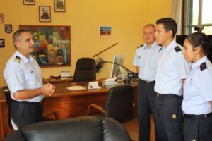 Il-Col.-Sandro-SANASI-durante-la-fase-di-accoglienza-degli-allievi-presso-il-Reparto