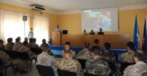 Il Comandante del Distaccamento Colonnello Aiello durante il suo intervento