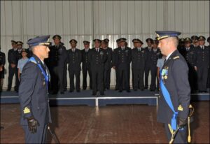 Il Comandante uscente e il Comandante subentrante