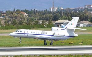 aereo militare in volo