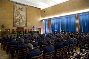 Il Gen Ottone incontra i docenti e i giovani Allievi della Scuola Militare