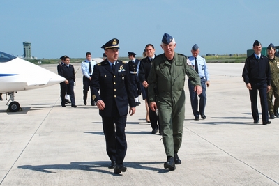 Il-Gen.-Jansen-con-il-Col.-Giunchi-allarrivo-ad-Amendola