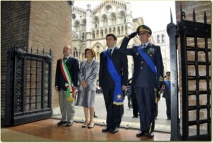 Il Gen. Ottone con il Prefetto raimondo il Sindaco Tagliani ed il Vice Presidente della Provincia