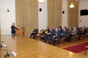 Il Gen.Isp_.Capo Ottavio Sarlo parla alllAssemblea Generale ESAM