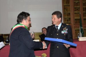 Il Sindaco di San Severo e Presidente della Provincia di Foggia con il Gen Lodovisi