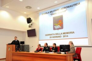 Il-giorno-della-memoria-alla-scuola-militare-aeronautica-di-Firenze01